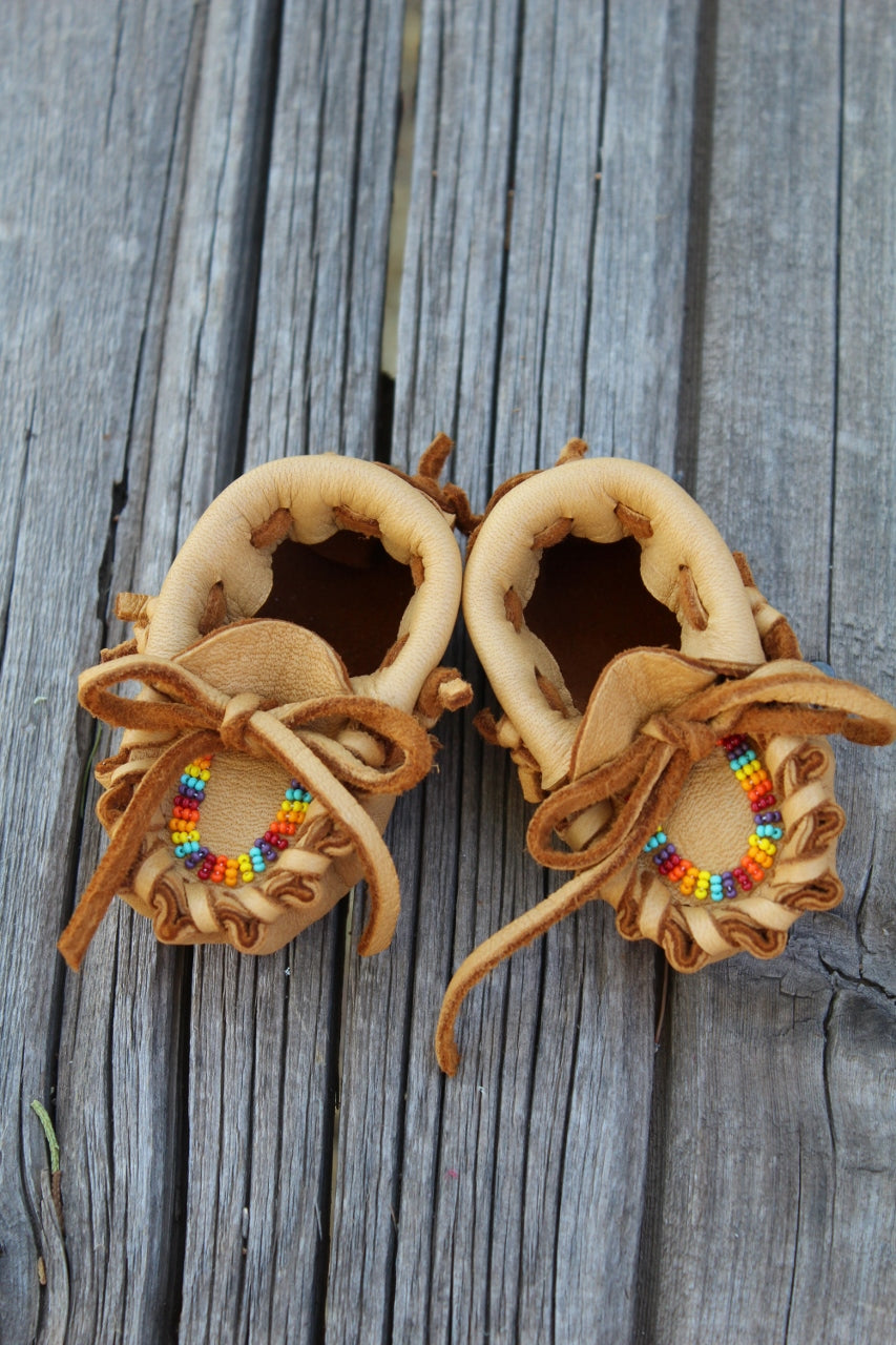 Newborn baby moccasins, beaded baby shoes