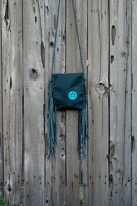 Green leather bag , Fringed leather purse with a beaded turtle , Fringed crossbody leather phone bag