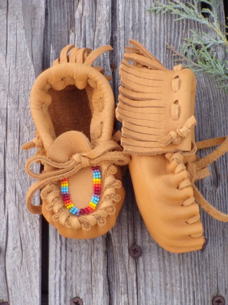 Buckskin moccasins deals