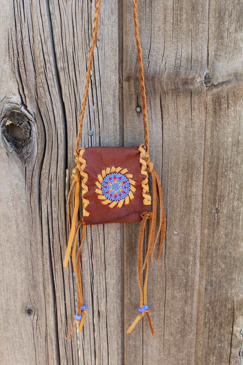 Leather medicine pouch, necklace bag, small amulet bag – Thunder Rose  Leather