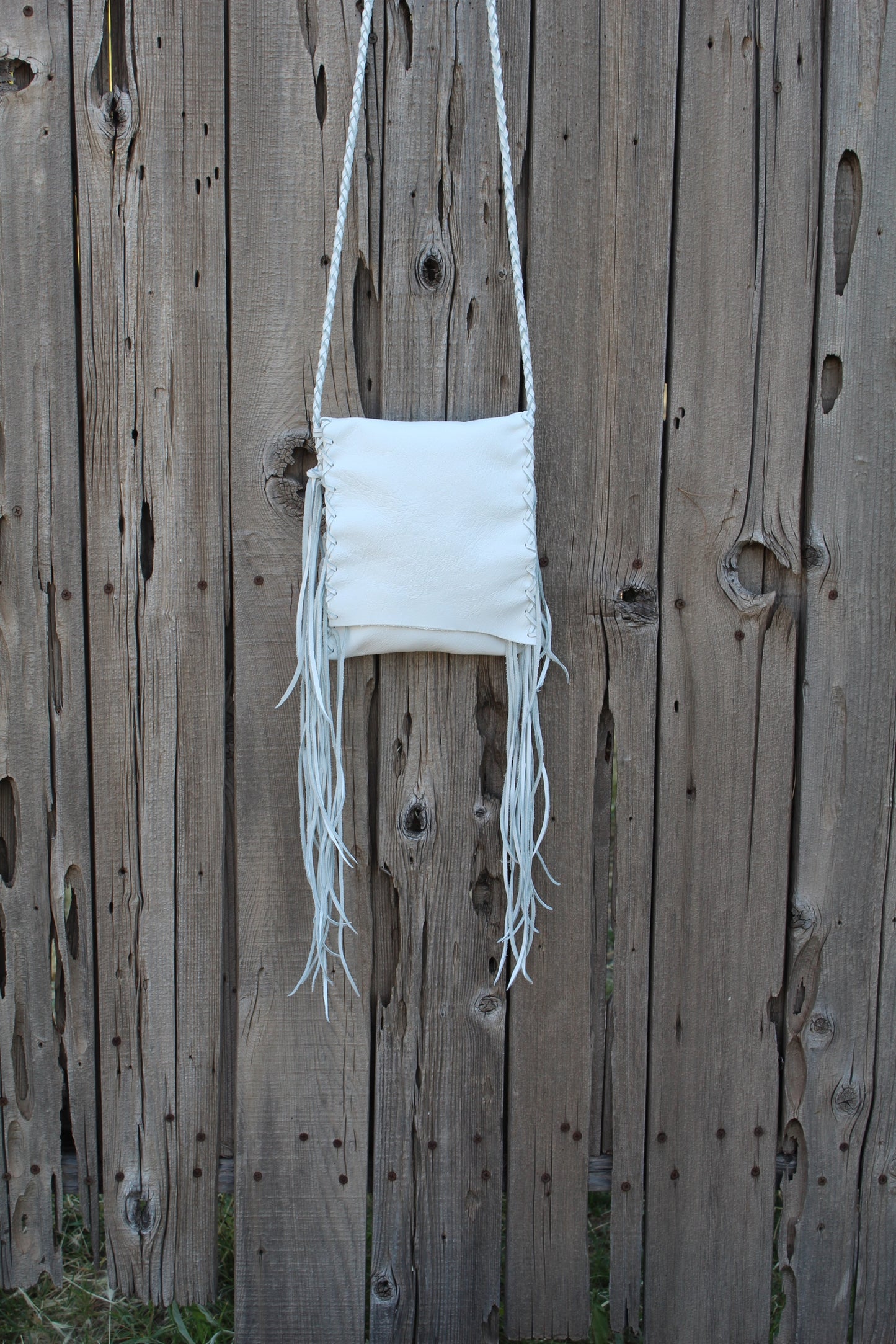 Fringed white leather handbag, crossbody purse, summer purse