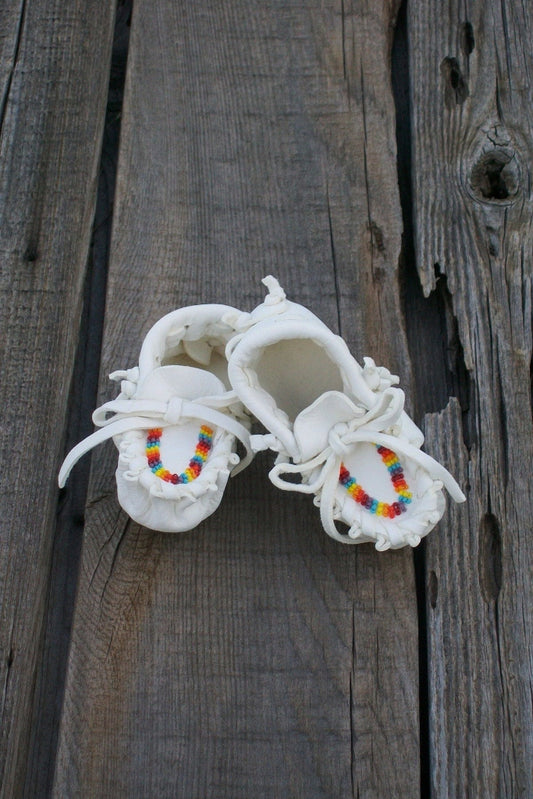 Rainbow beaded baby moccasins, white buckskin baby moccasins infant moccasins
